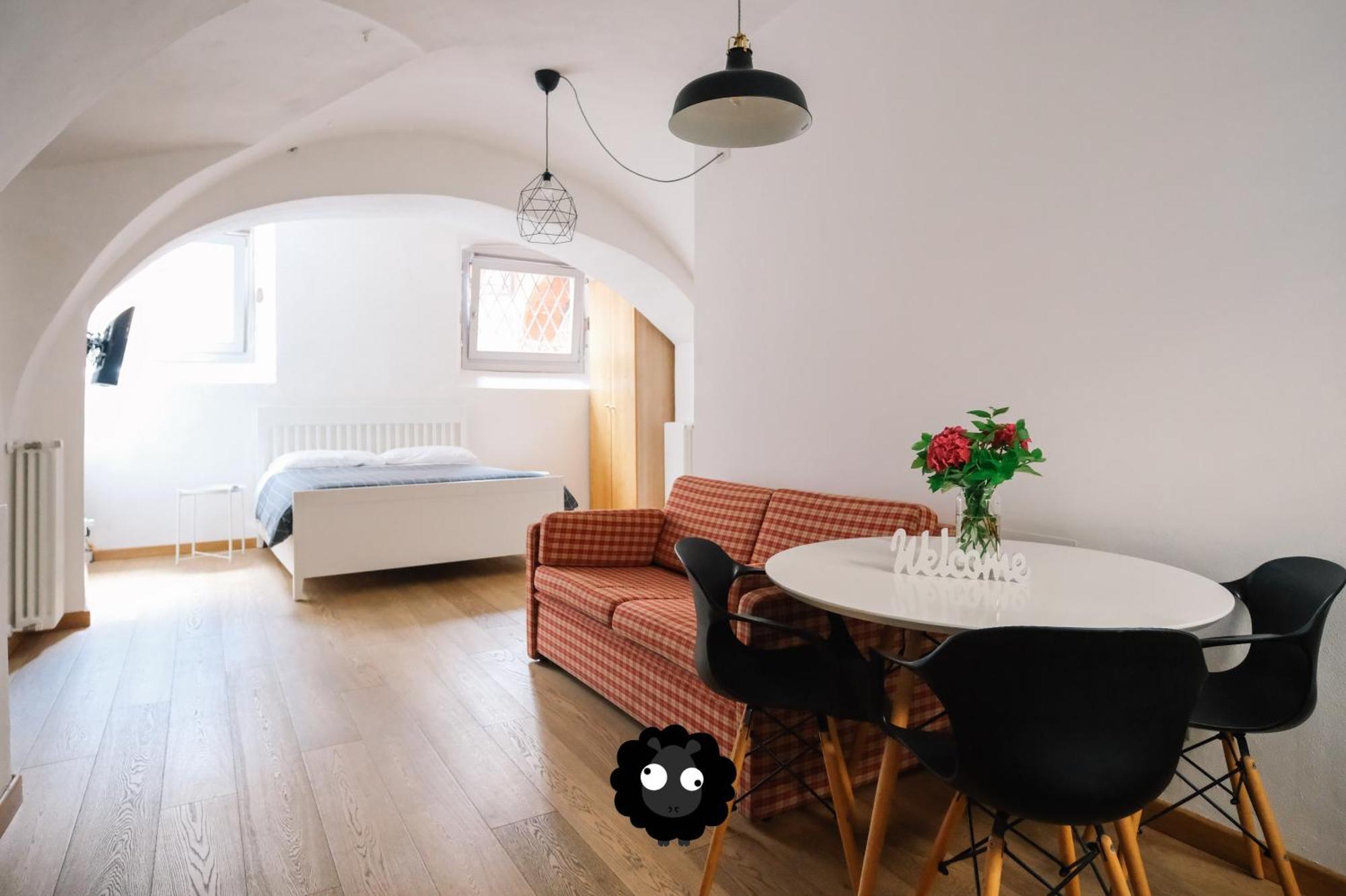 Flat Il Torrazzo XIII Secolo Daire Alzano Lombardo Dış mekan fotoğraf